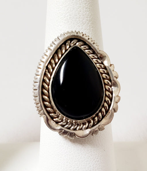Photo of Teardrop shape onyx and silver ring by Artie Yellowhorse