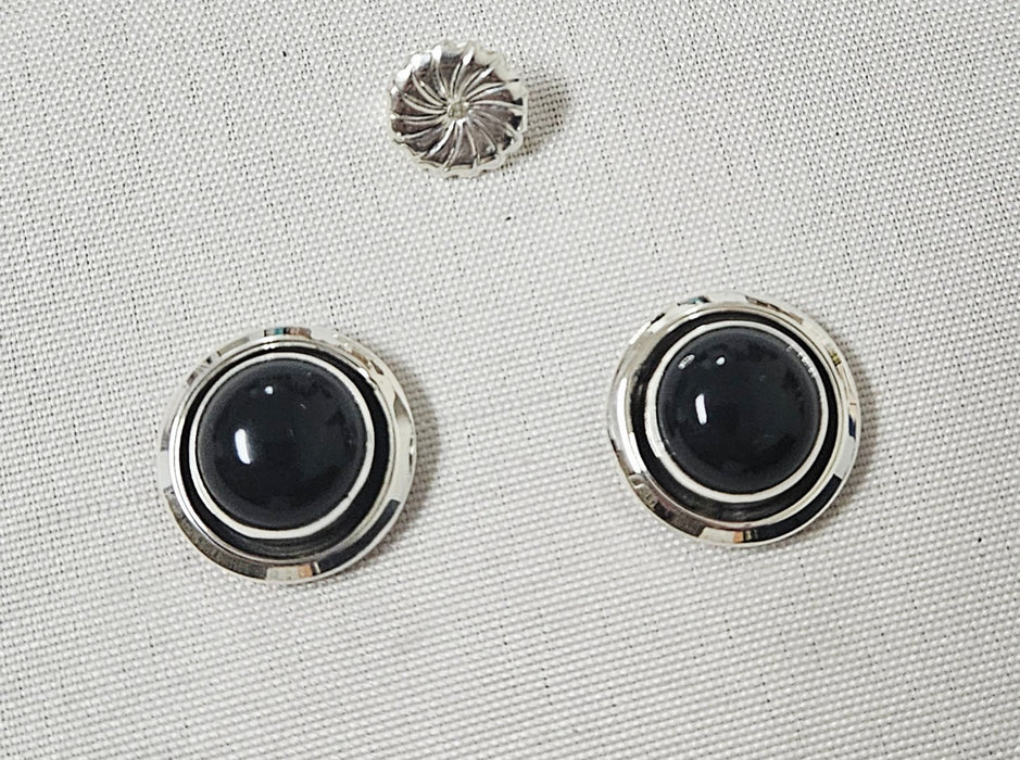 Photo of Jewelry by Artie Yellowhorse