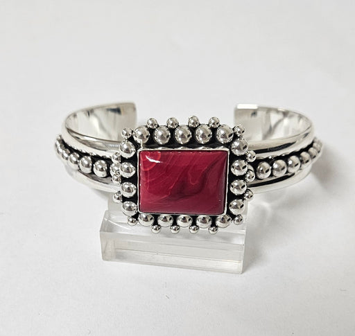 Photo of jewelry by Artie Yellowhorse