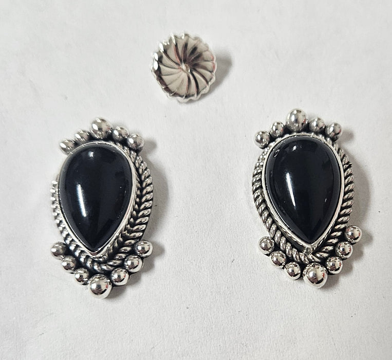 Photo of Jewelry by Artie Yellowhorse