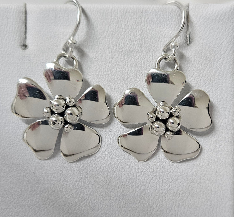 Photo of jewelry by Artie Yellowhorse