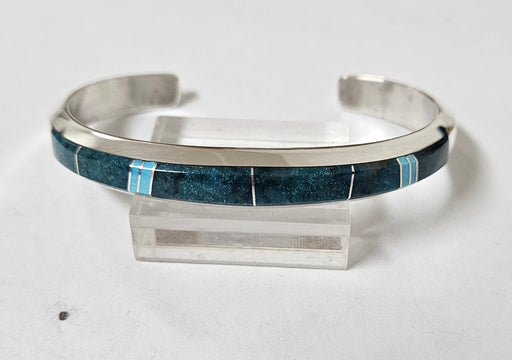 Photo of inlay cuff by Wayne Muskett