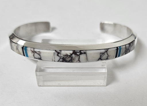 Photo of inlay jewelry by Wayne Muskett