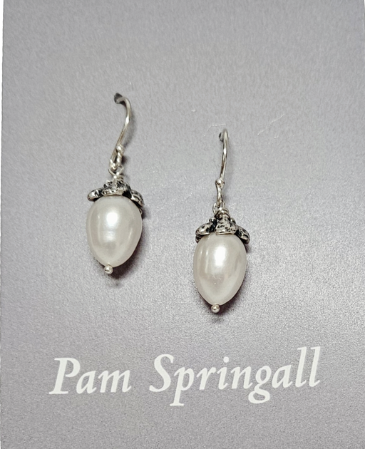 Photo of jewelry by Pam Springall