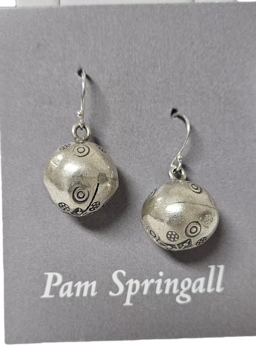 Photo of jewelry by Pam Springall