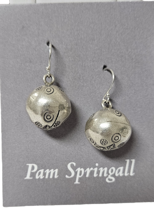 Photo of jewelry by Pam Springall
