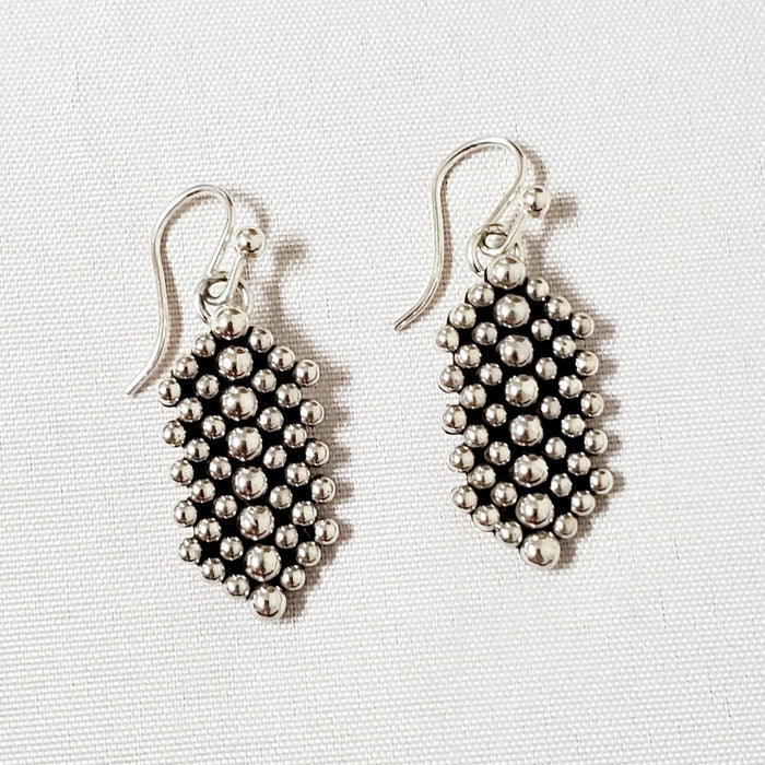 591 Shield Shape Silver Bead Dangle Earring