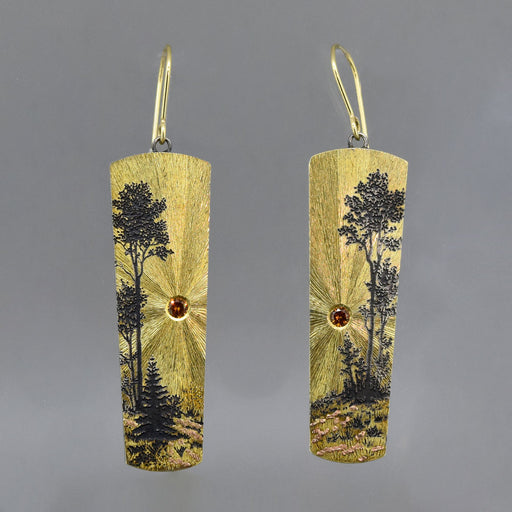 Photo of jewelry by Wolfgang Vaatz