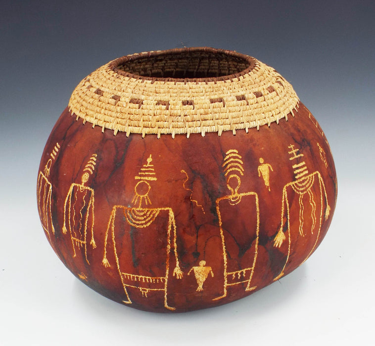 Photo of gourd sculpture by Judy Richie