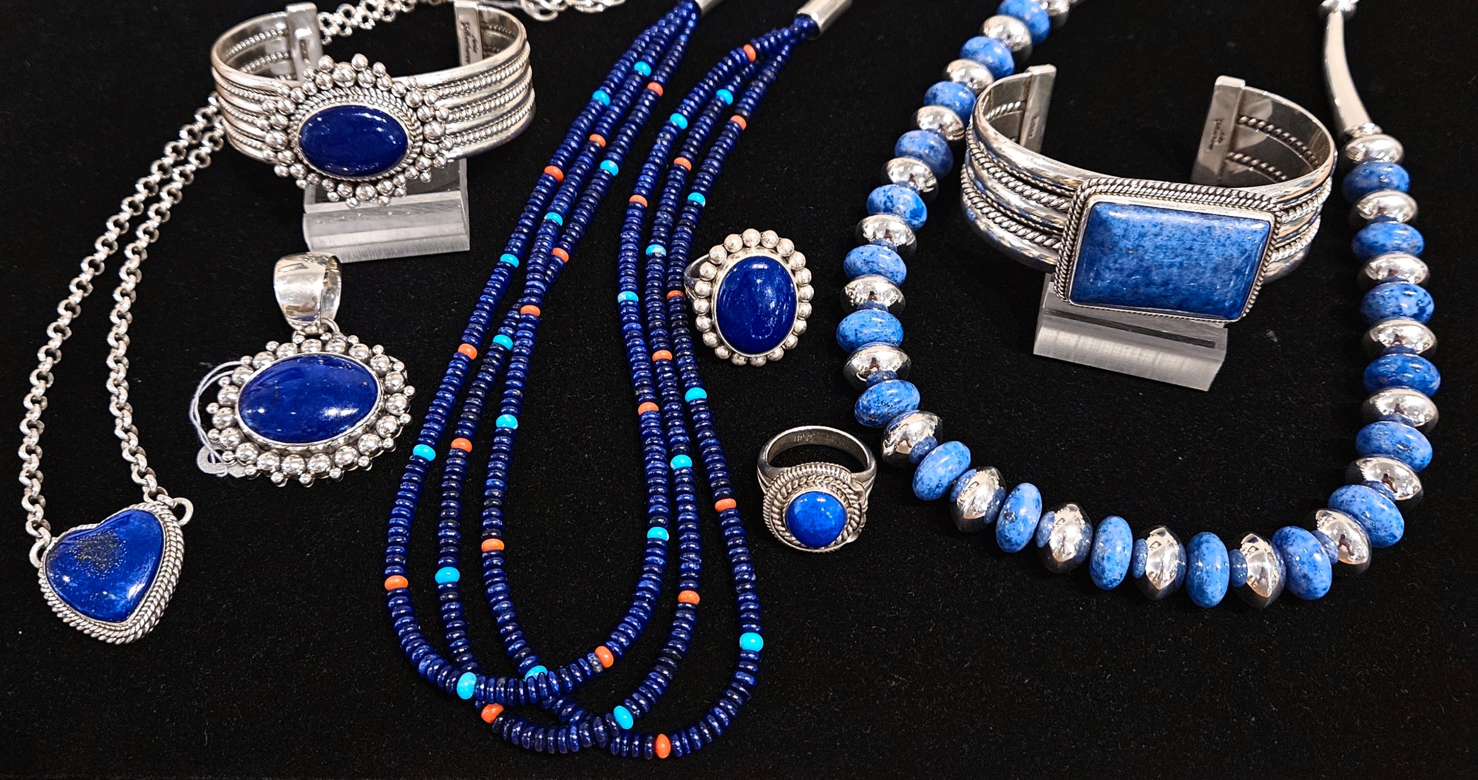 Turquoise Tortoise Gallery in Tubac Village, Arizona, Fine Art Gallery