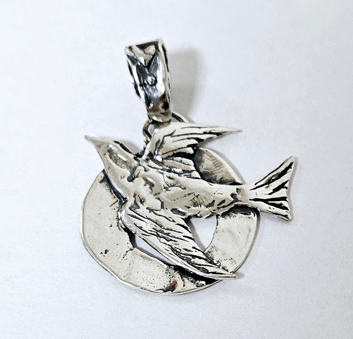 Photo of Pendant by Pam Springall