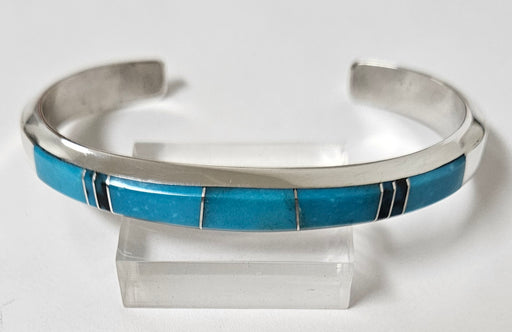 Photo of inlay jewelry by Wayne Muskett